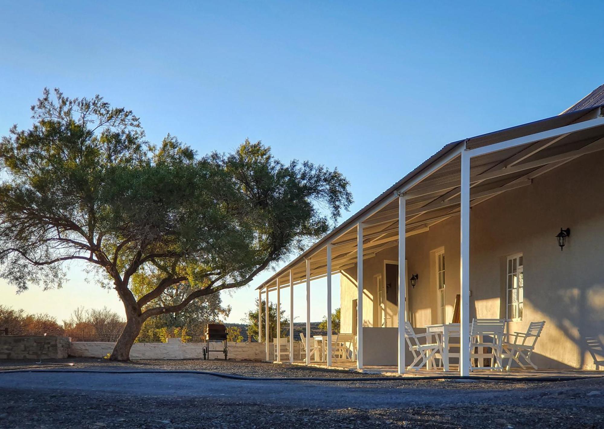 Grootfontein Farm House Beaufort Wes Buitenkant foto